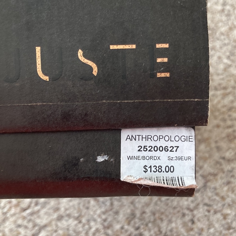 Anthropologie wine colored kitten heels. Pied Juste. Super chic - Picture 12 of 12